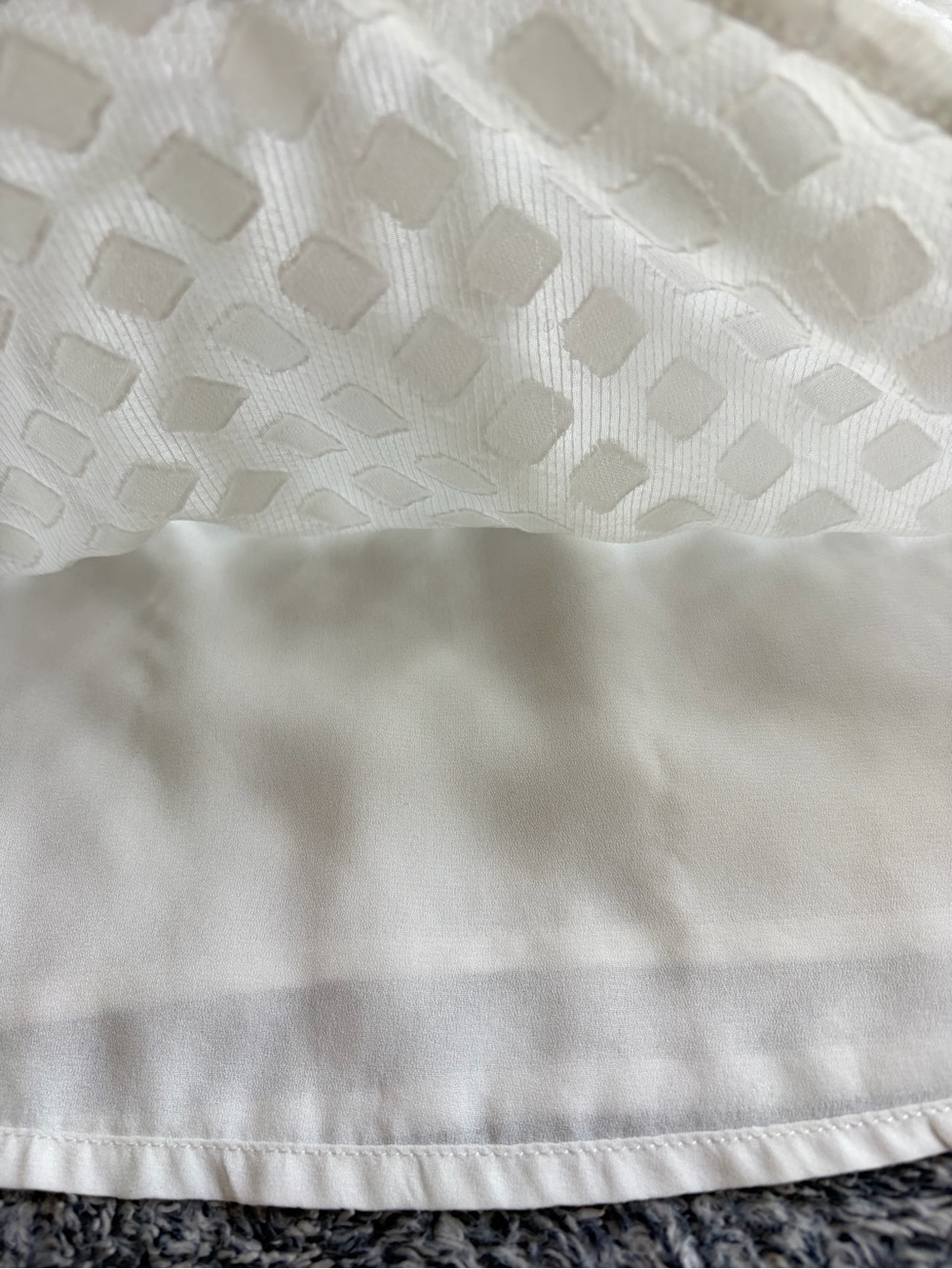 Blue Rain White Off-Shoulder Textured Smocked Blouse Size Small - Picture 7 of 12